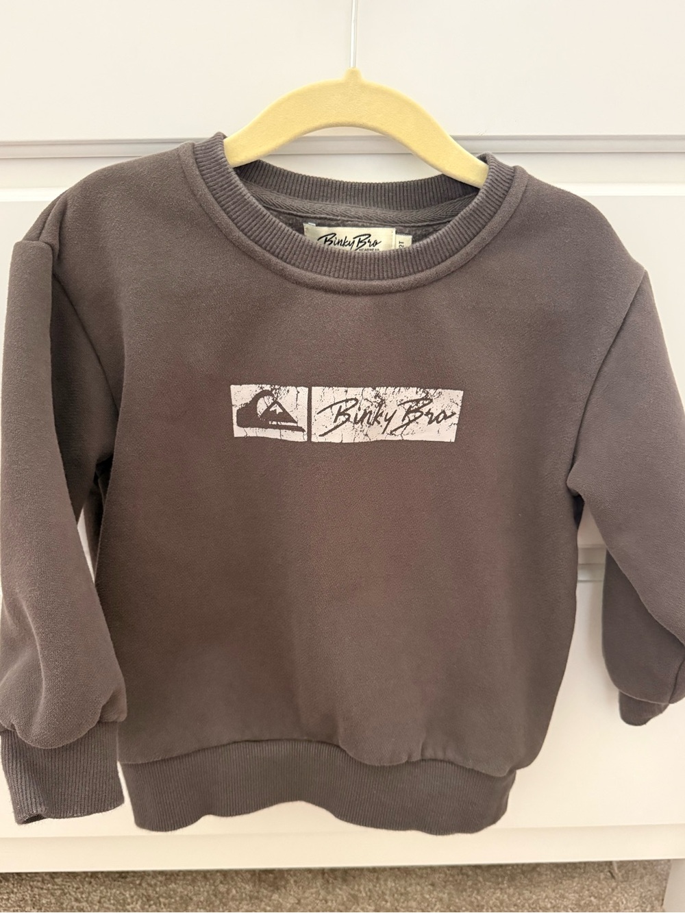 Toddler Boy Crewneck Sweatshirt in Gray - GREAT CONDITION
